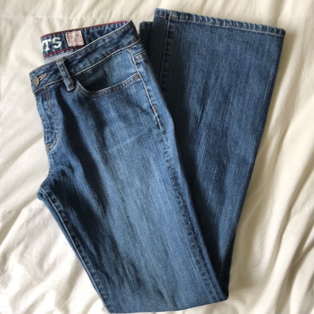 Roots mid rinse flared jeans